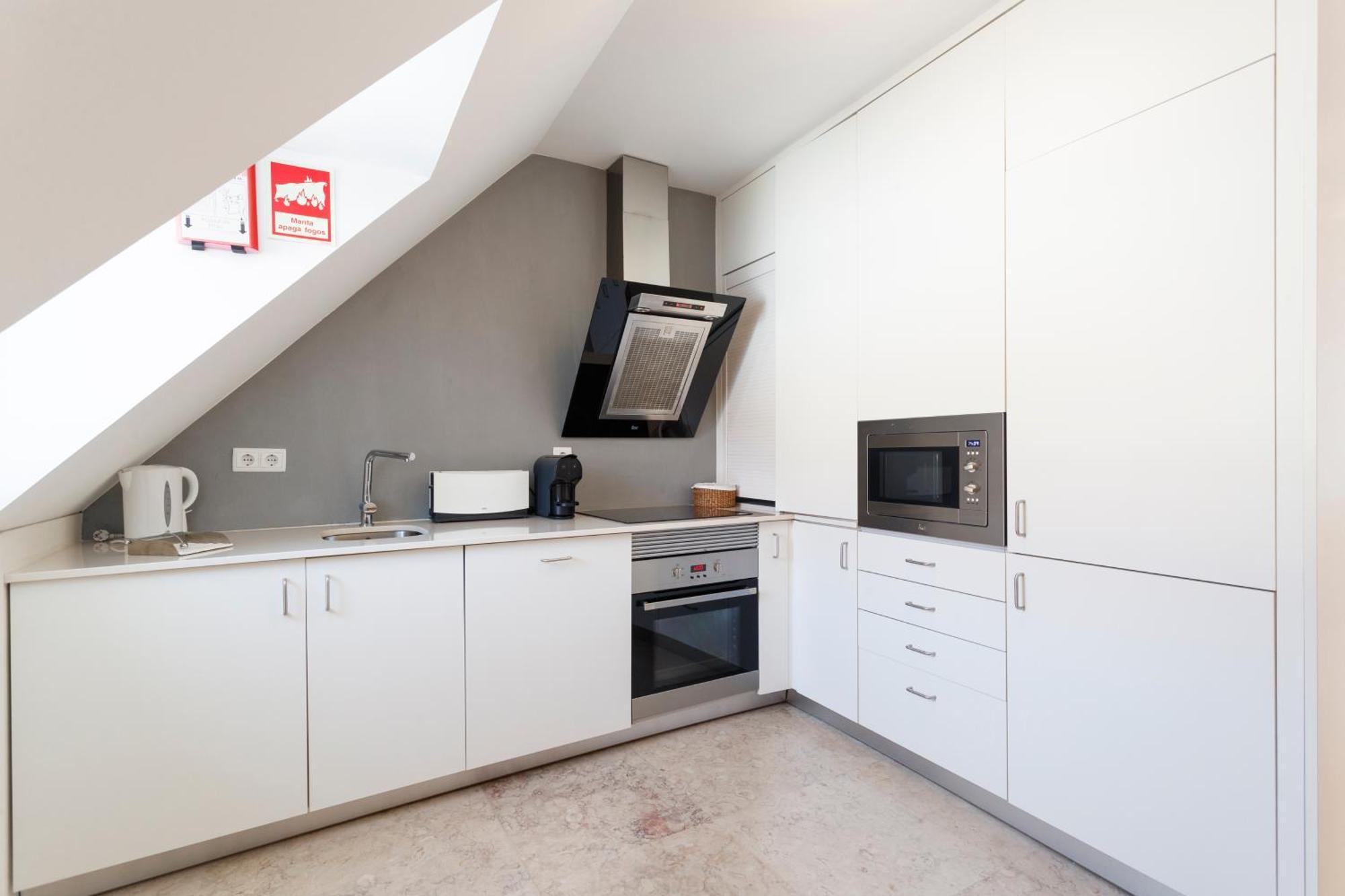 Barbadinhos Apartments In Lisbon Historic Neighborhood Экстерьер фото